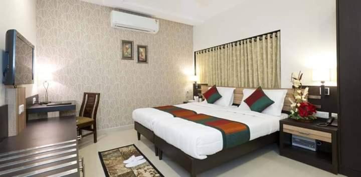 Hotel Siddharth Palace Jaipur Exteriör bild